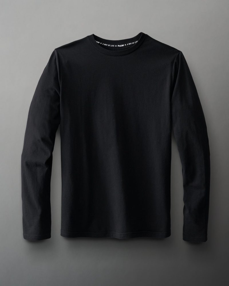 longsleevetee front black 0001 14076770 15a6 423d 8ec0 6f2940a8a41a